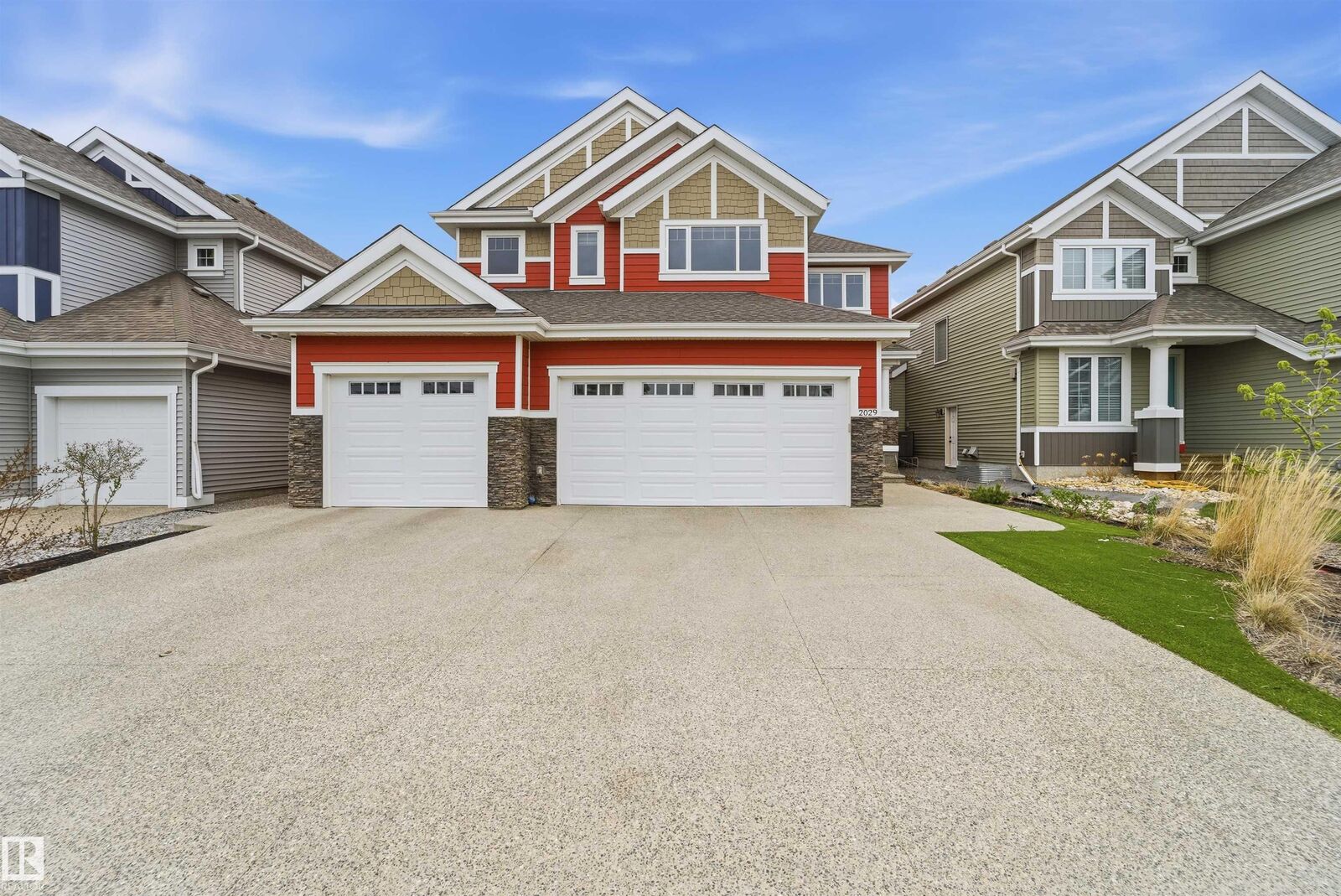 Property Photo:  2029 89B Street SW  AB T6X 0R9 
