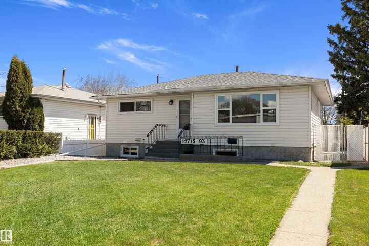 Property Photo:  12715 / 12717 93 Street NW  AB T5E 3S9 