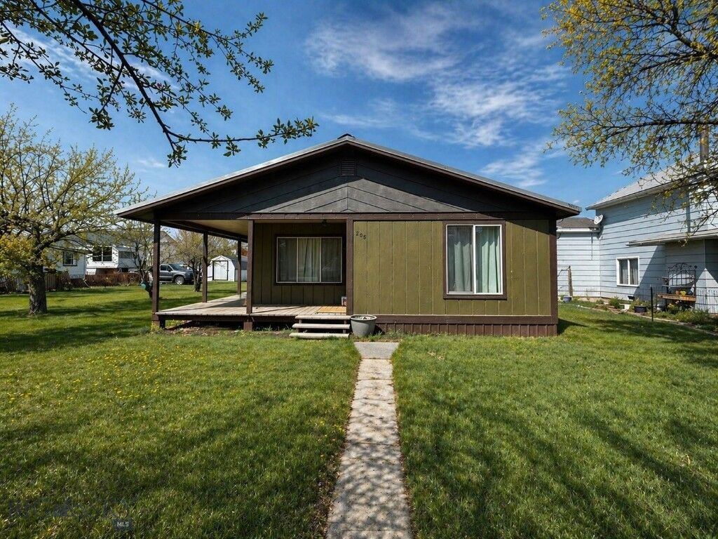 Property Photo: 205 N Madison Street MT 59754