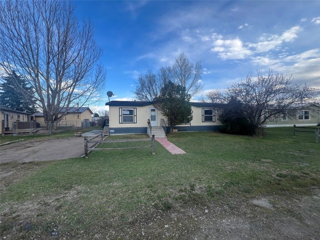 Property Photo: 611 Linda Lane MT 59752