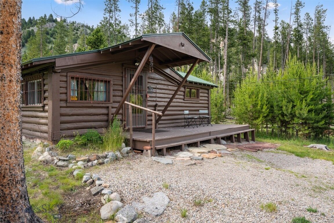 Property Photo:  19578 Mt Highway 1  MT 59711 
