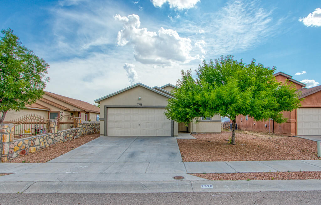 Property Photo: 7328 Sachet Cliff Drive TX 79934