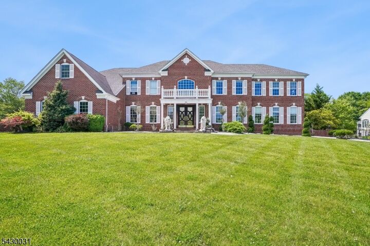 Property Photo:  23 Balmoral Dr  NJ 08867 