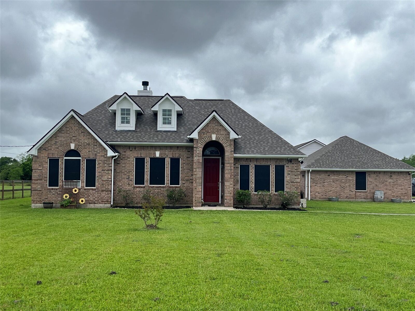 Property Photo: 7730 Pebble Hill Lane TX 77583