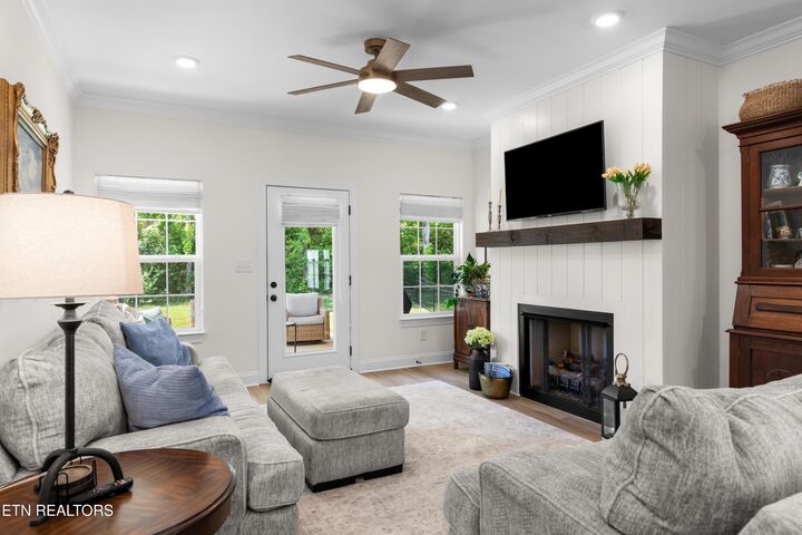 Property Photo: 1618 Spring Berry Lane TN 37924