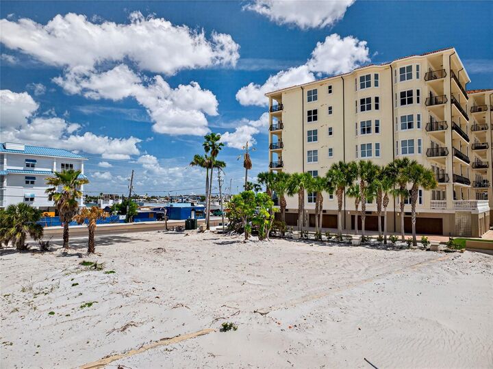 Property Photo:  13642 Gulf Boulevard  FL 33708 