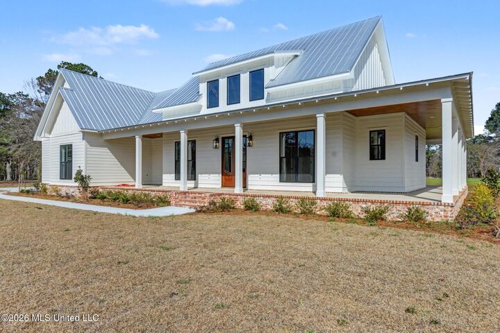 Property Photo:  2713 Island Branch Road  MS 39565 