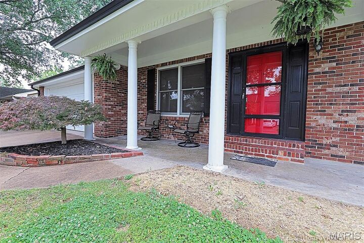 Property Photo:  2041 Steven Drive  MO 63701 