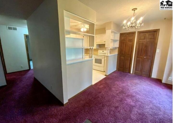 Property Photo:  3100 Nutmeg Ln  KS 67502 