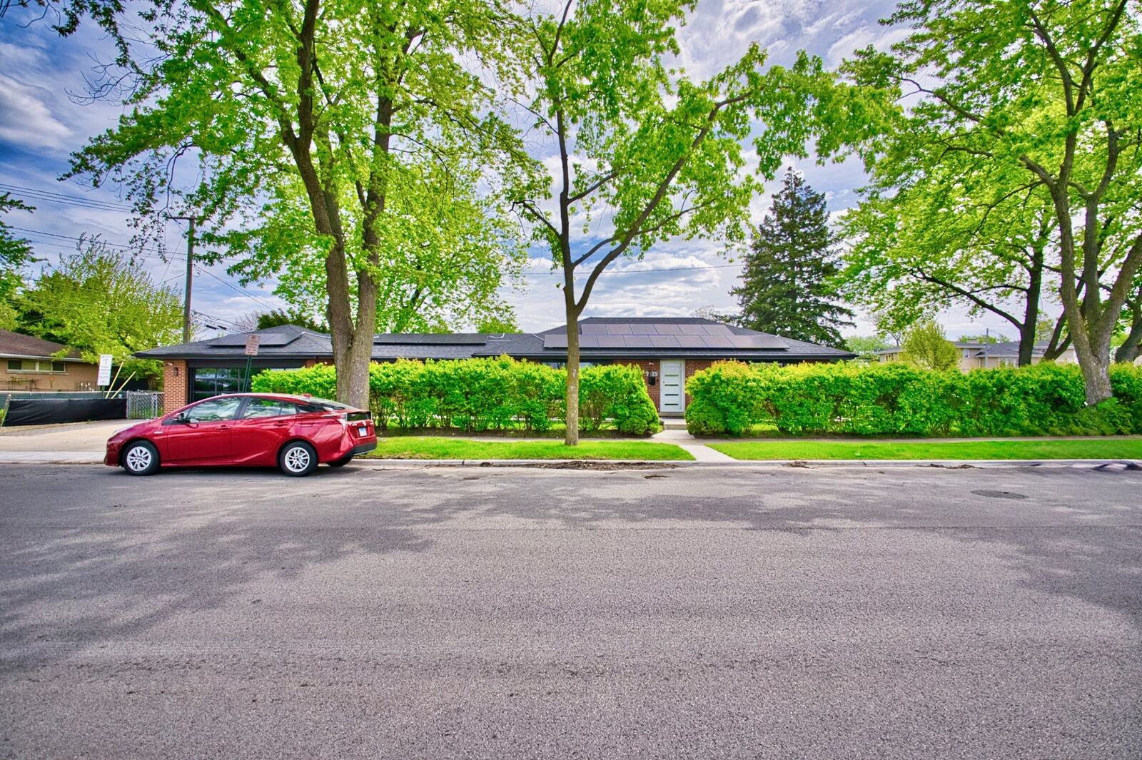 Property Photo: 7135 Laramie Avenue IL 60077