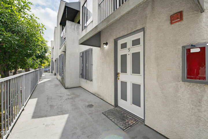 Property Photo: 847 N Raymond Avenue 9A CA 91103