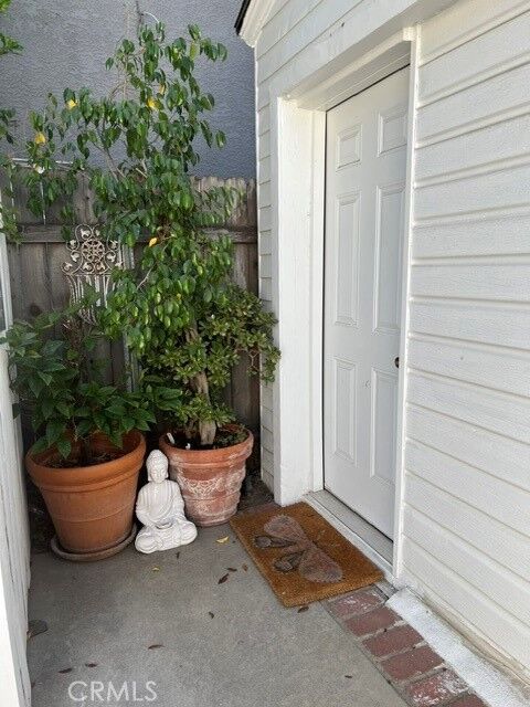 Property Photo: 4337 Rhodes Avenue CA 91604