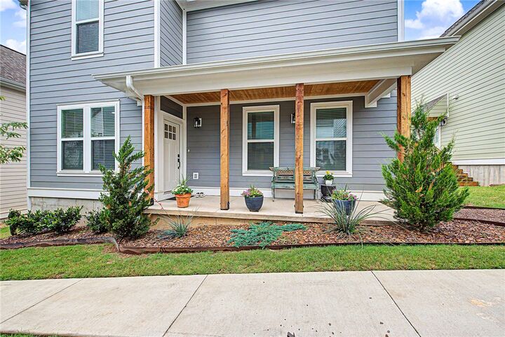 Property Photo:  3075 W Tulsa Street  AR 72704 