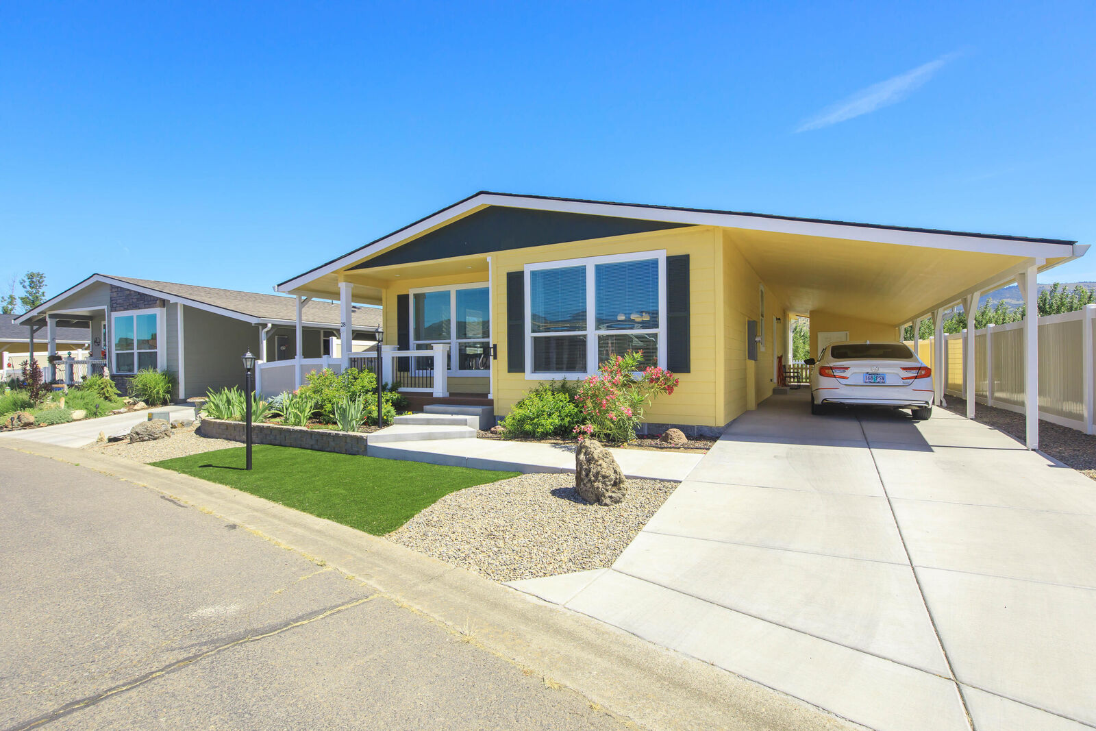 Property Photo:  333 Mountain View Drive 28  OR 97540 