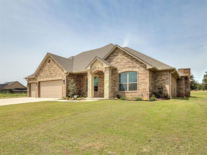 Property Photo:  8060 Longbow  OK 73007 
