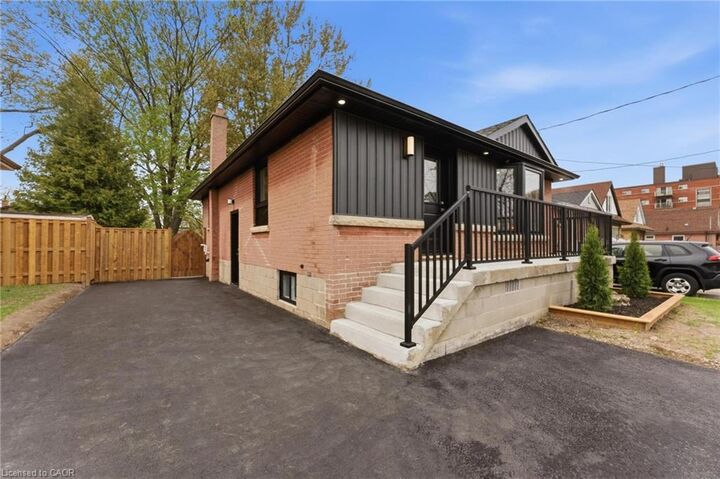 Property Photo: 374 East 13th Street ON L9A 4A1