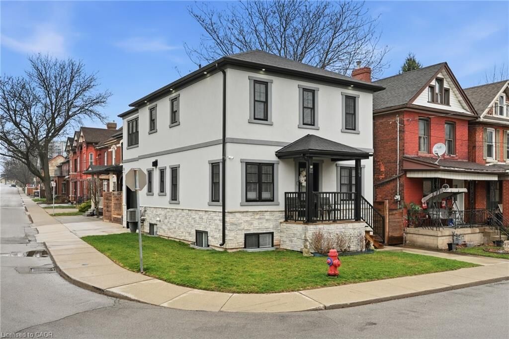 Property Photo:  109 Ray Street N  ON L8R 2Y1 