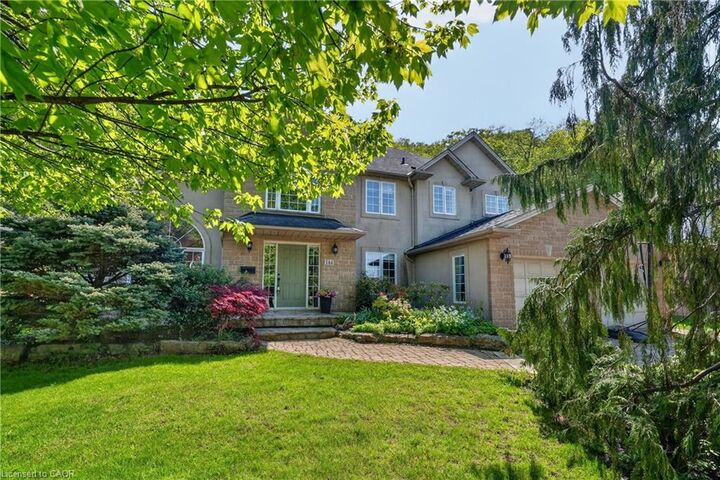 Property Photo:  144 Dorchester Drive  ON L3M 5J9 