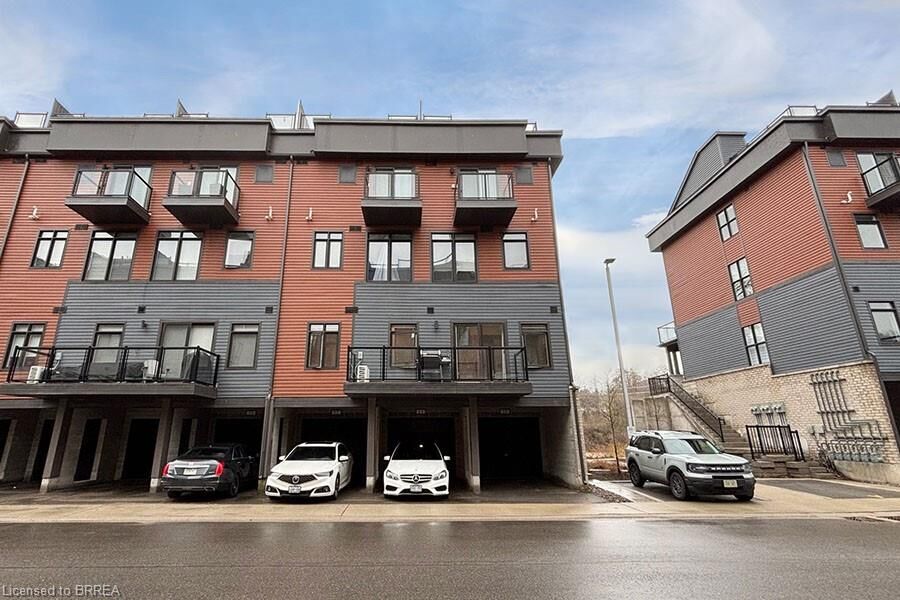 Property Photo: 2 Willow Street 11 ON N3L 0C6