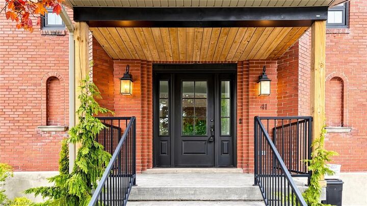 Property Photo:  41 Talbot Road  ON N4B 1Z7 