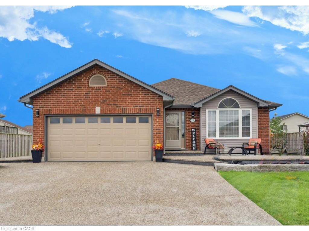 Property Photo:  29 Mapleview Drive  ON N0A 1H0 