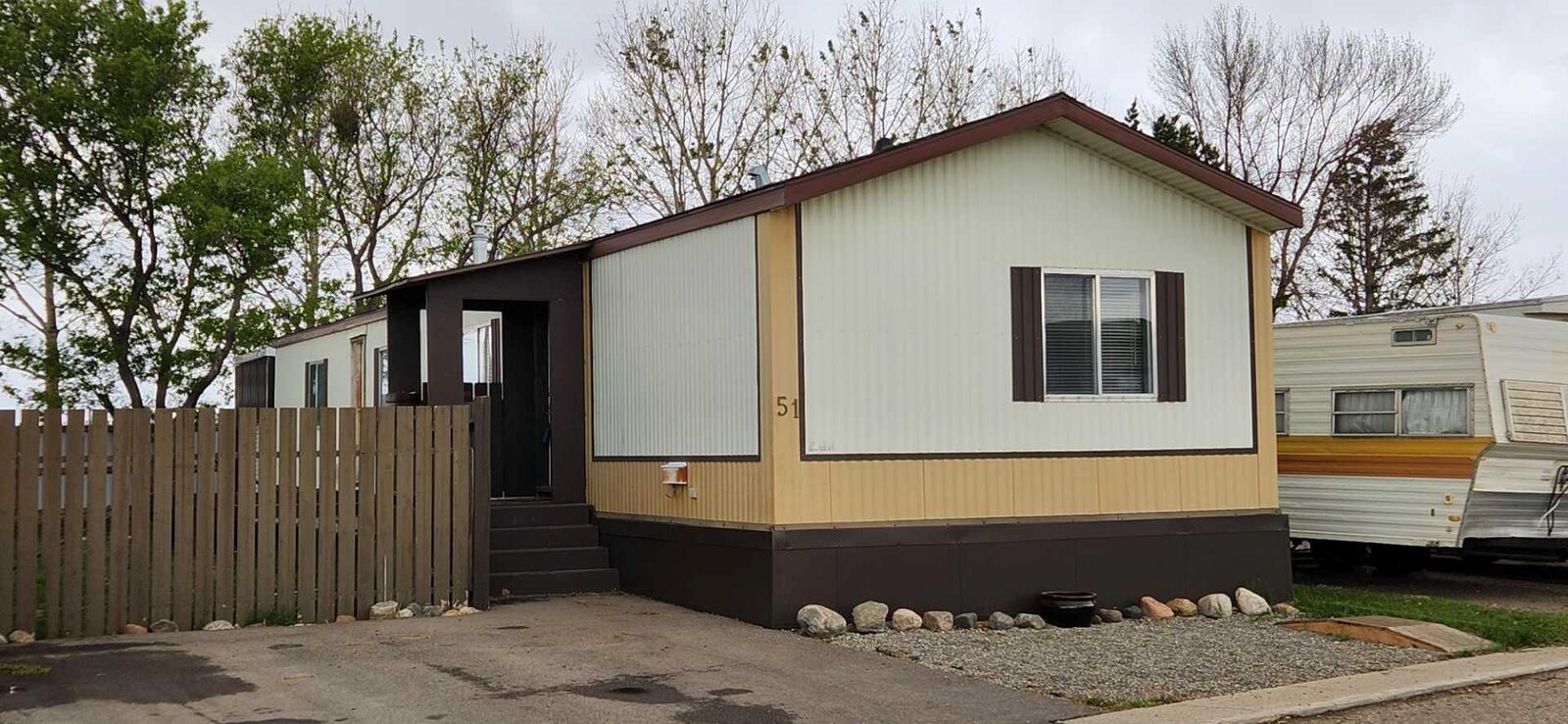 Property Photo:  2715 Westside Drive W 51  AB T1J 4M9 