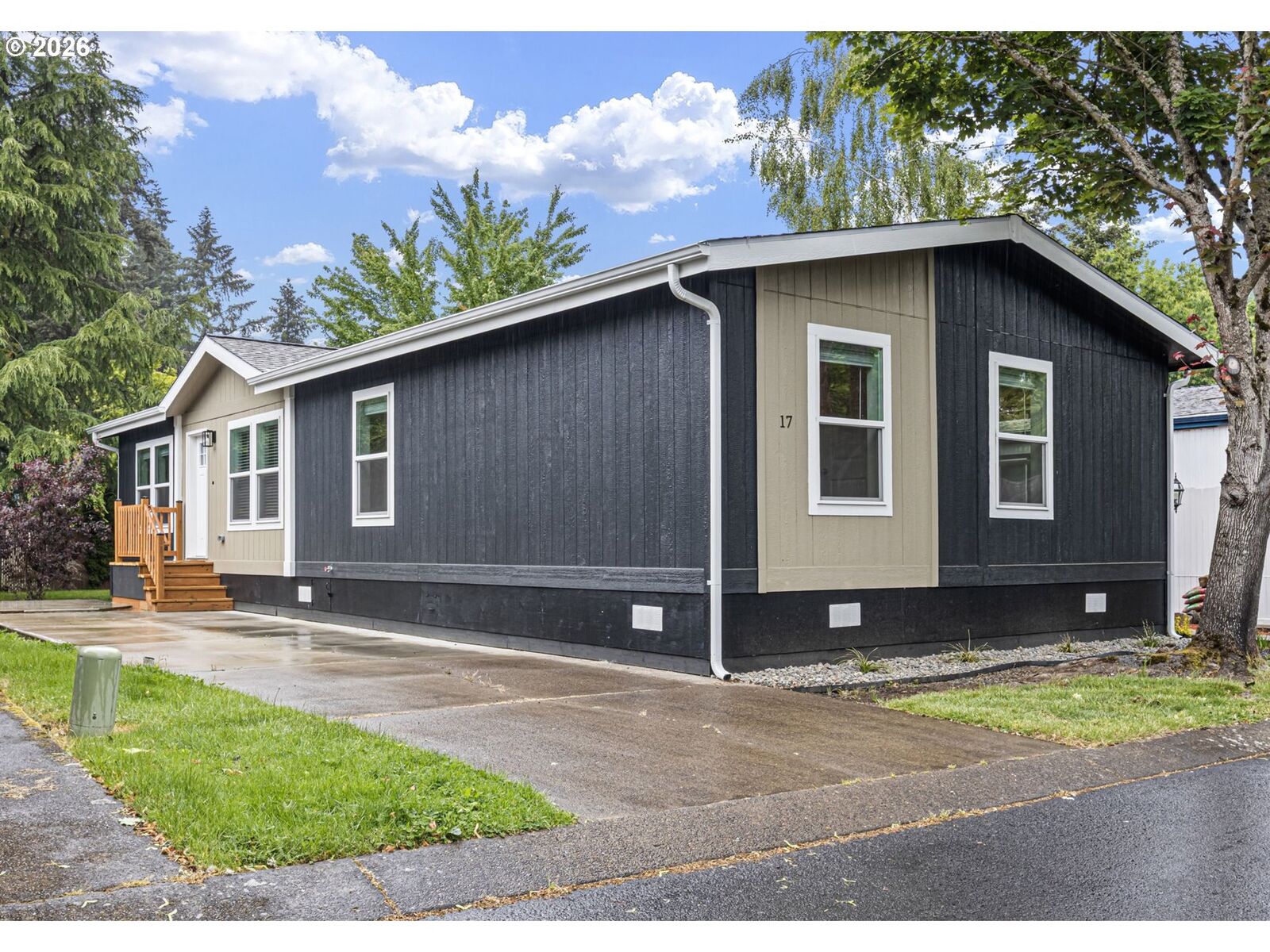 Property Photo:  23077 SW Main St 17  OR 97140 