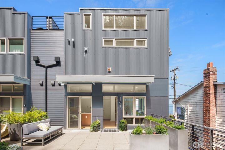 Property Photo: 1706 Alki Avenue SW B WA 98116