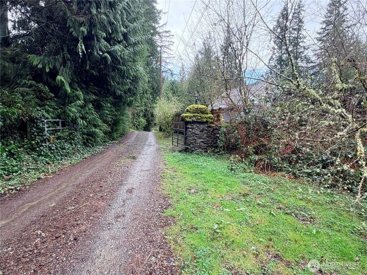 Property Photo:  0 Xxxx  238th Avenue NE  WA 98053 