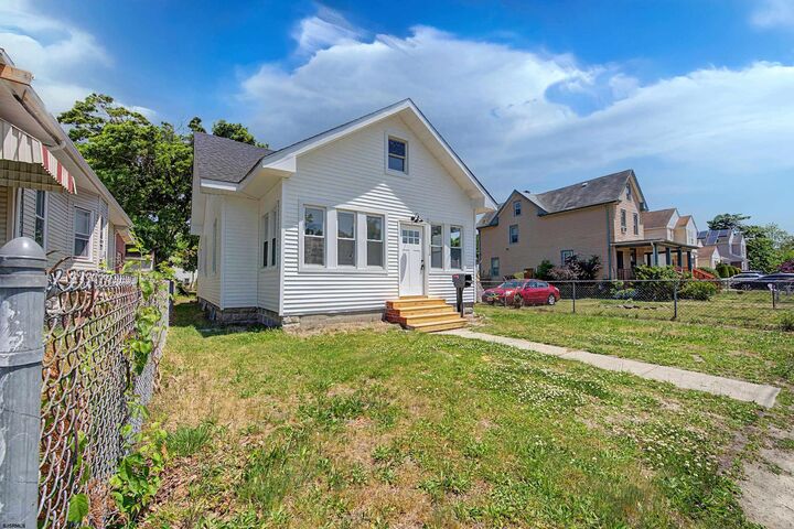 Property Photo:  312 W Bayview Ave  NJ 08232 