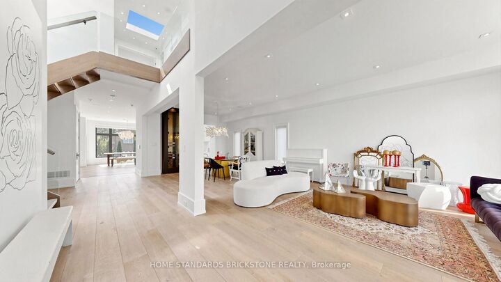 Property Photo: 10 Alonzo Road ON M2R 1T5