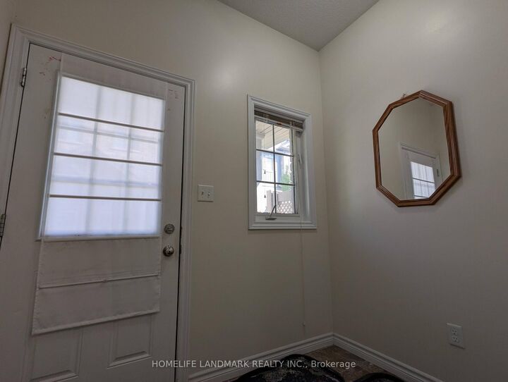 Property Photo:  931 Glasgow Street 27B  ON N2N 0B6 