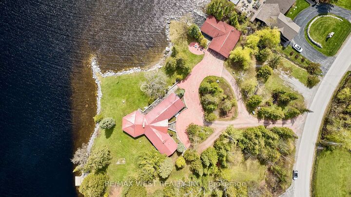 Property Photo: 557 Riverside Drive ON K9J 3Y9