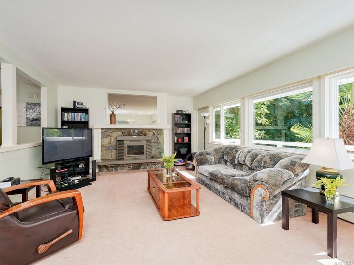 Property Photo:  1021 Tatlow Rd  BC V8L 5P3 
