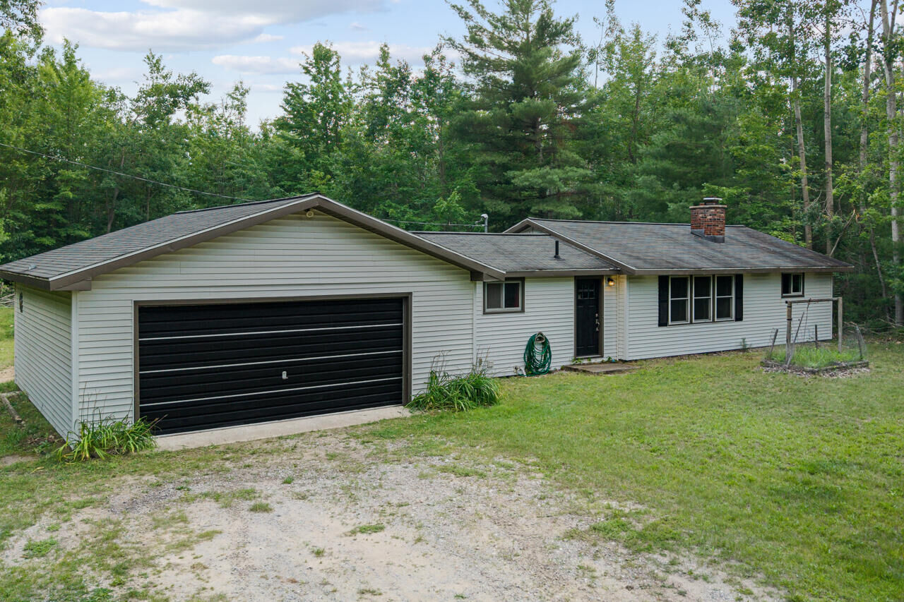 Property Photo:  20065 County Road 628  MI 49746 