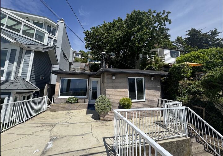 Property Photo: 15181 Marine Drive BC V4B 1C5