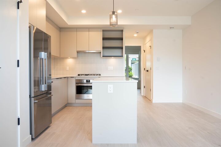 Property Photo: 921 Grant Street 110 BC V3J 0S2