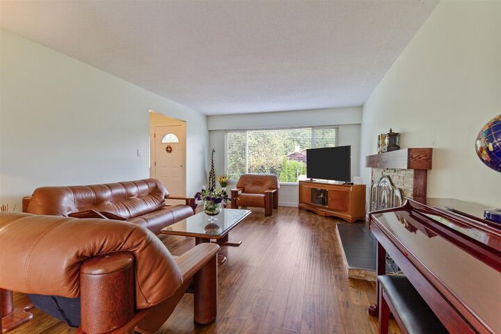 Property Photo: 1906 Rhodena Avenue BC V3K 2Z9