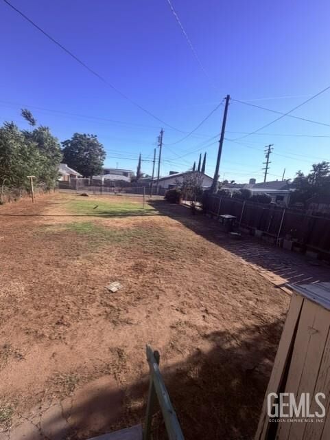 Property Photo:  907 Monterey Street  CA 93305 