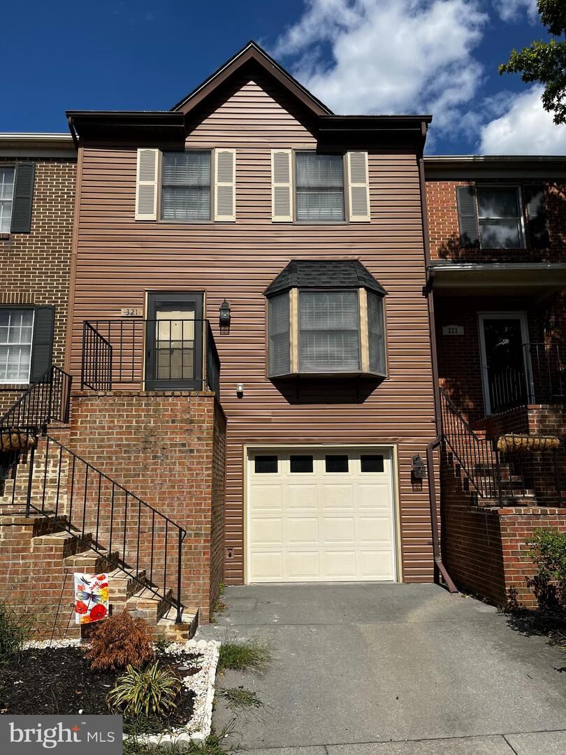 Property Photo: 321 Tudor Drive VA 22603