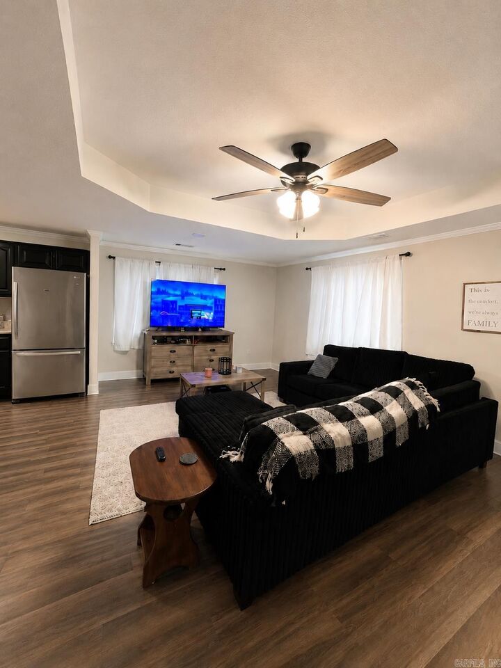 Property Photo:  808 Trumann Street  AR 72442 