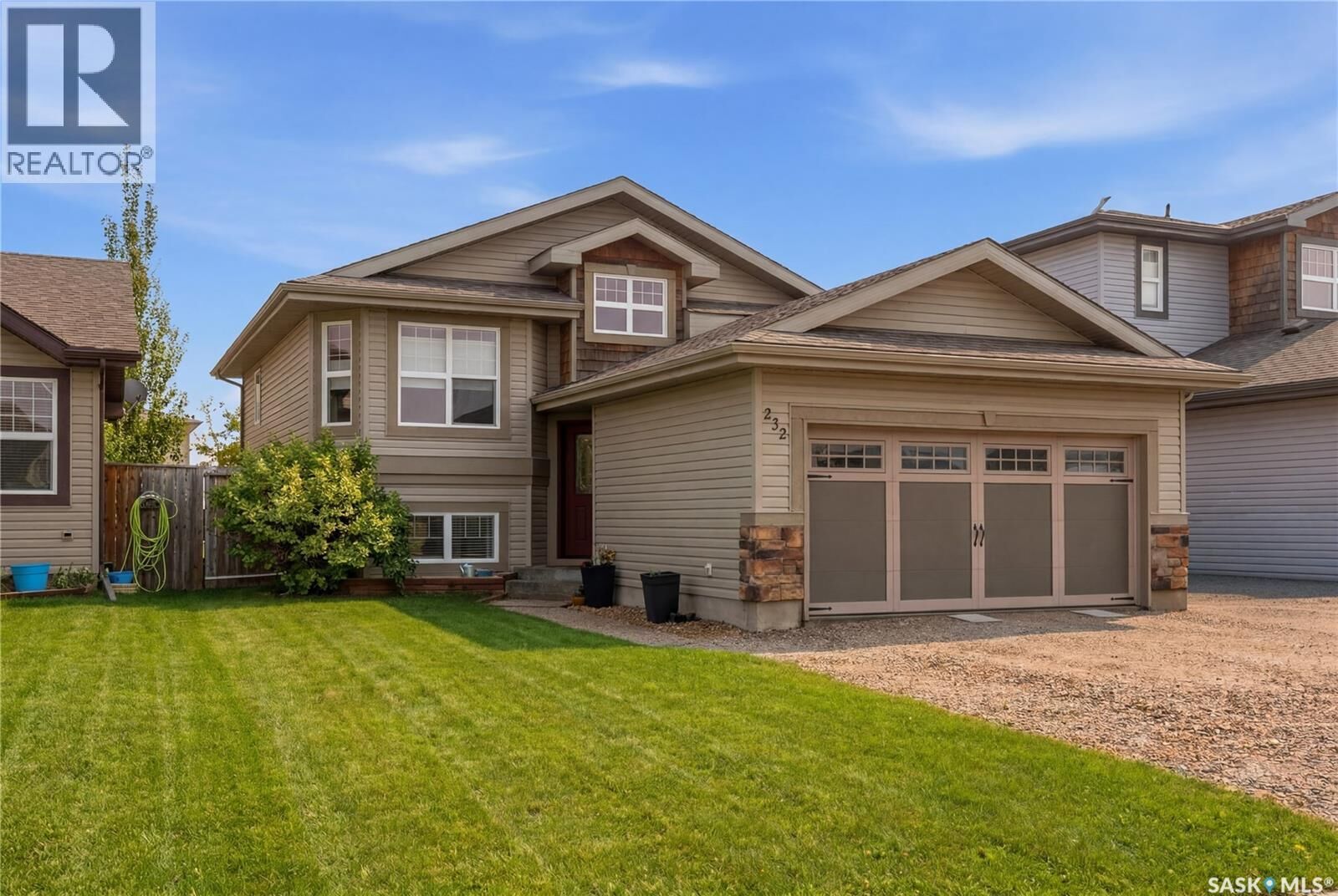 Property Photo:  232 Enns Crescent  SK S0K 0A2 