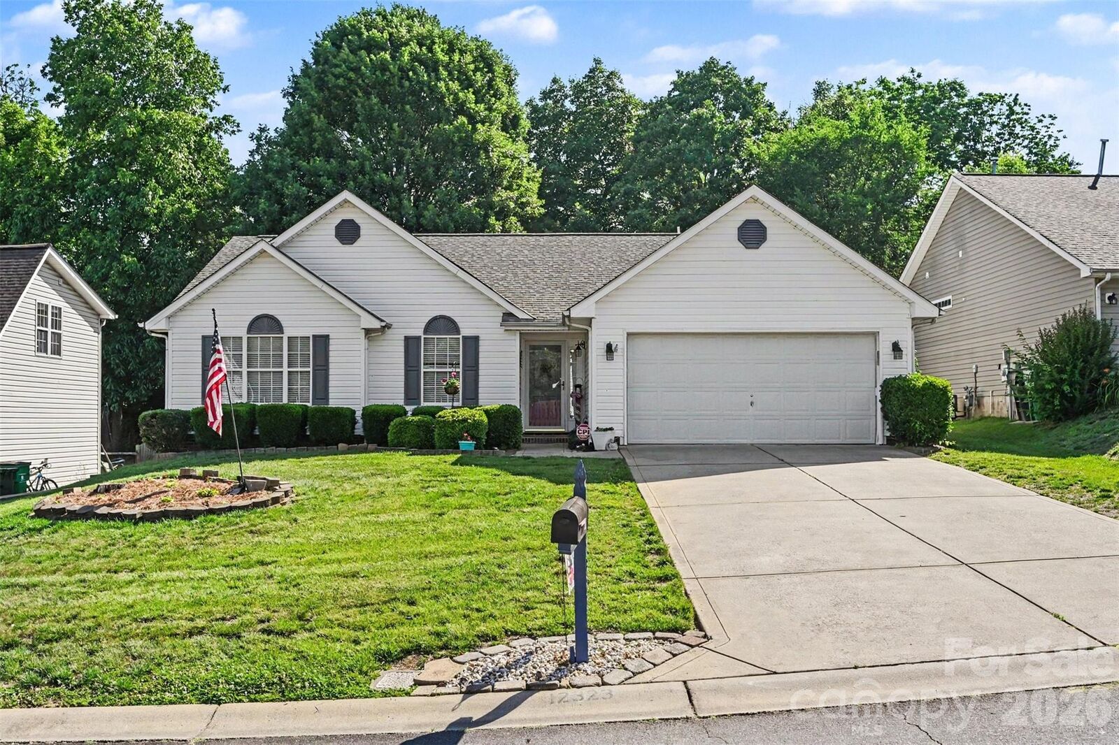 Property Photo:  12323 Poplar Forest Drive 205  NC 28278 