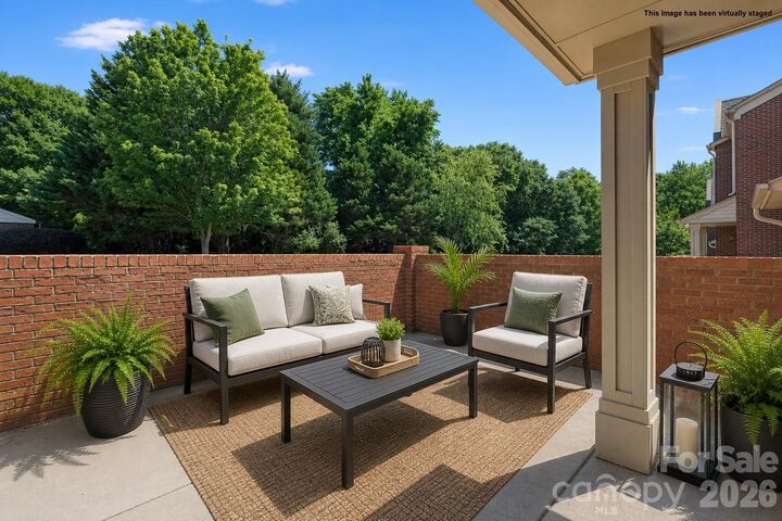 Property Photo: 4670 Dabney Vigor Drive NC 28209