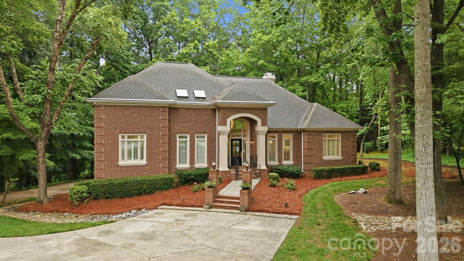 Property Photo:  5424 Amanda Lane  NC 28012 