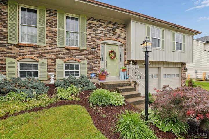 Property Photo: 220 Assisiview Court OH 45238