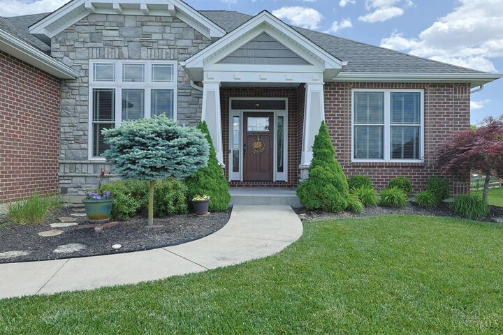 Property Photo:  2058 Bridgewater Lane  OH 45050 