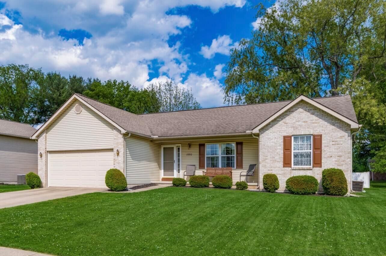 Property Photo:  1950 Patrick E Drive  OH 43055 