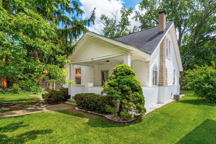 Property Photo:  217 E High Street  OH 43003 