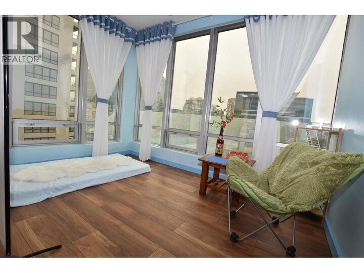 Property Photo: 989 Nelson Street 614 BC V6Z 2S1